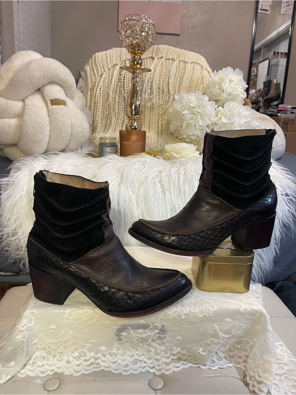 Freebird by Steven OG “Crank” Leather Ankle Boots in Rich Brown/Black MSRP$275